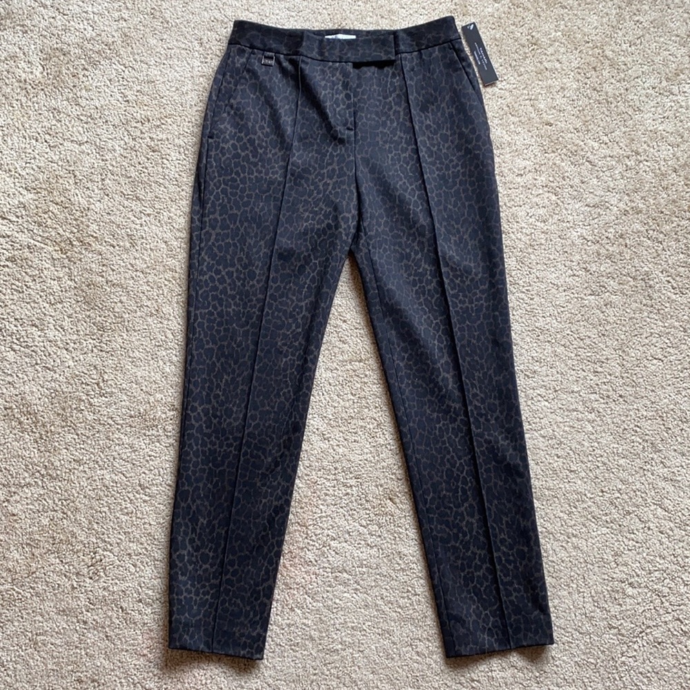 Last chance!! TAHARI ASL Women’s chocolate Cheetah Dress Pants